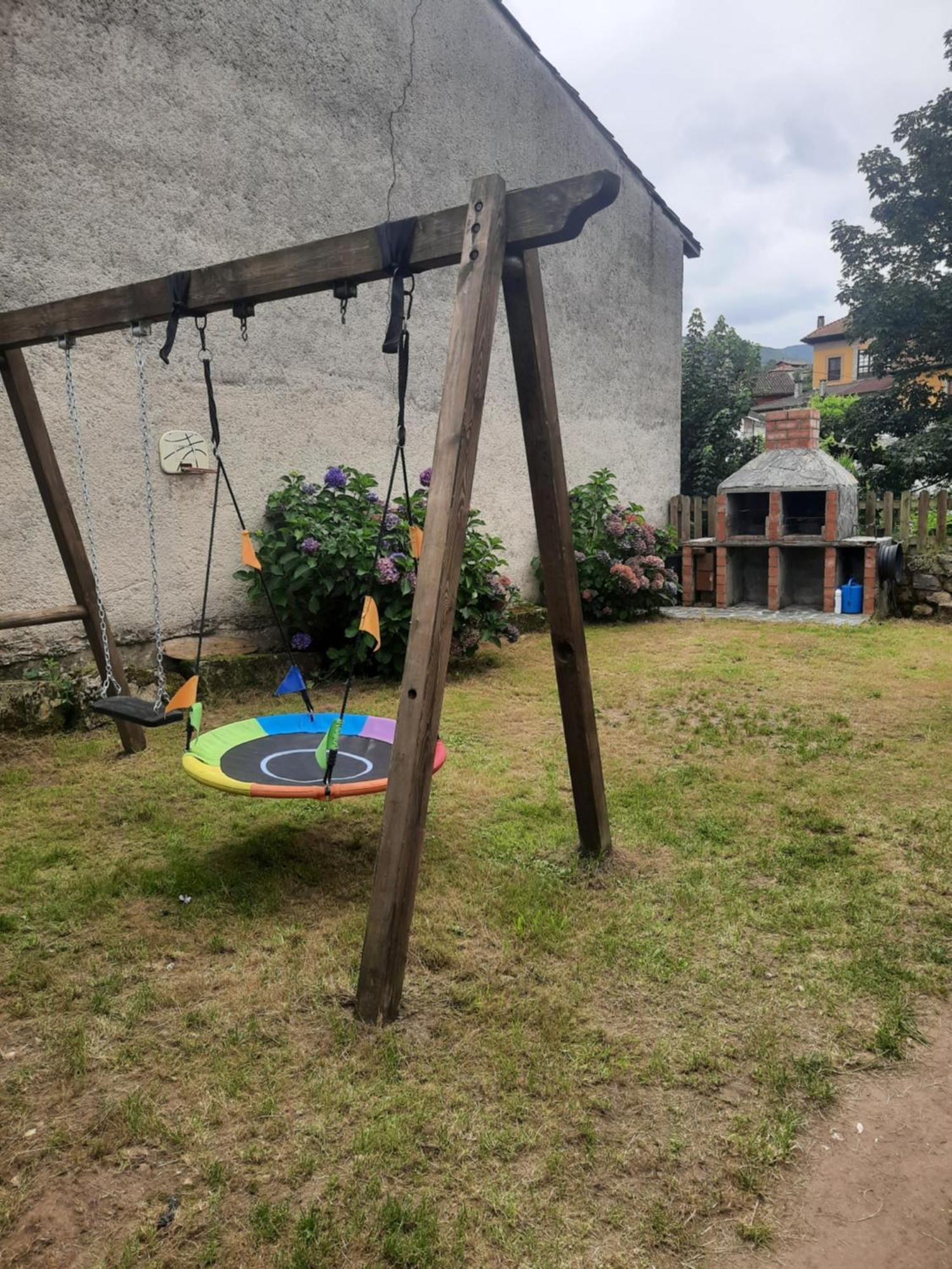 Apartamentos Rurales La Candaliega Onís Eksteriør billede